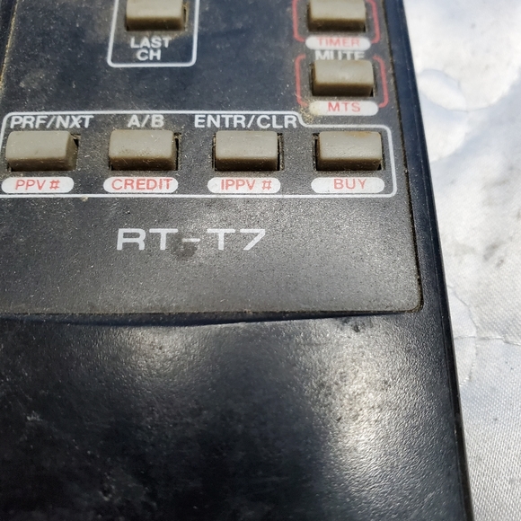 Other Rtt7 Jerrold Cable Box Tv Remote Control Poshmark